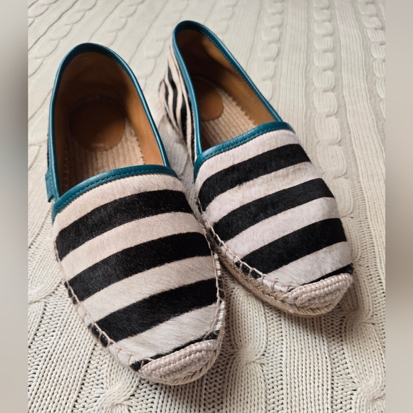 Gucci Shoes - Gucci Lillibeth Pony Style Espadrilles Black & White Stripe Size 39